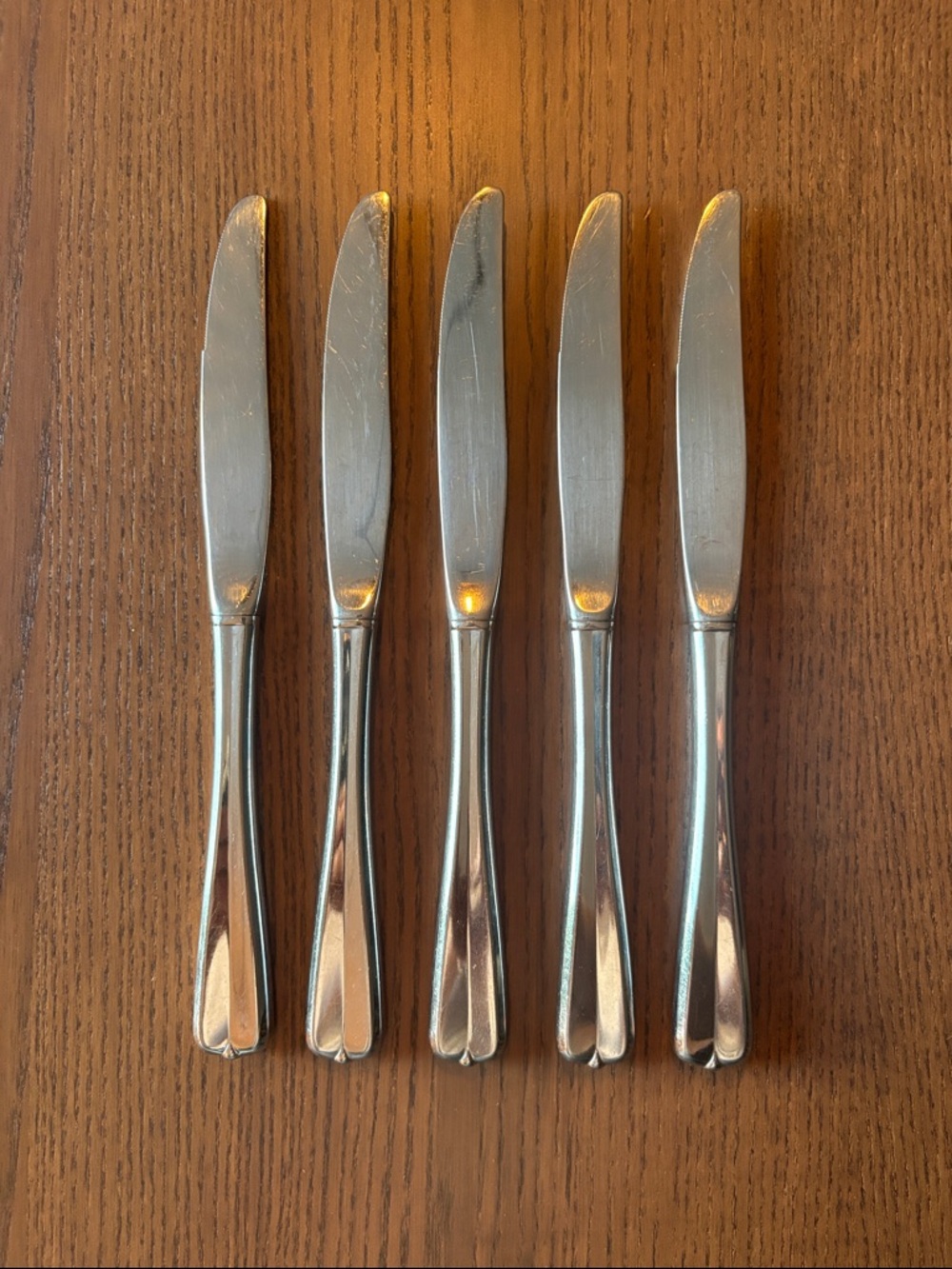 ONEIDA - Gala Impulse Dinner Knives - Set of 5